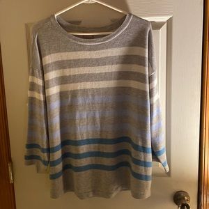 Chico’s size 3 Lightweight Sweater